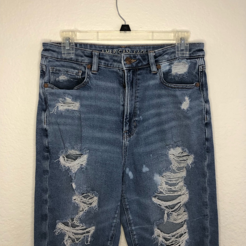 12 Long American Eagle Outfitters High-Rise Distressed Blue Mom Jeans - Picture 3 of 12